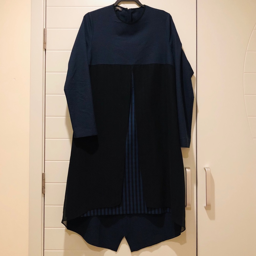 Plain pattern dark blue-black long sleeve dress